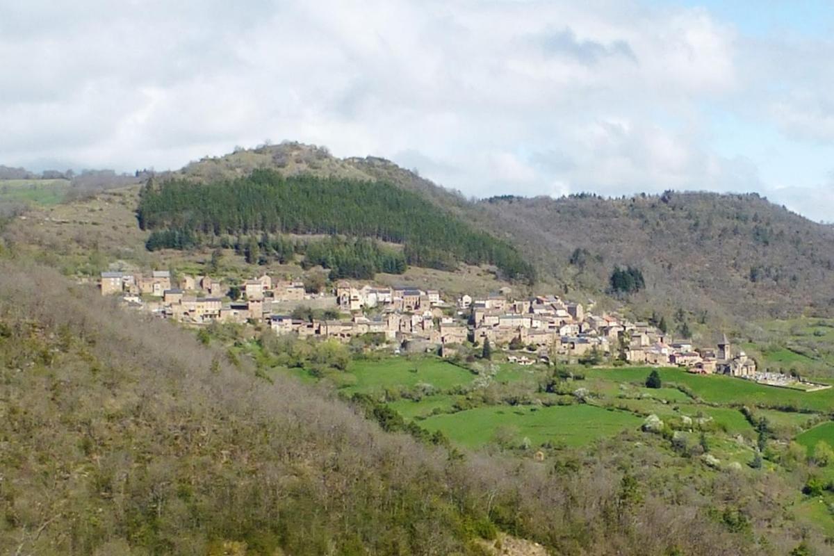 Vila L 'Oustal De Sophie En Aveyron, A Montjaux Exteriér fotografie